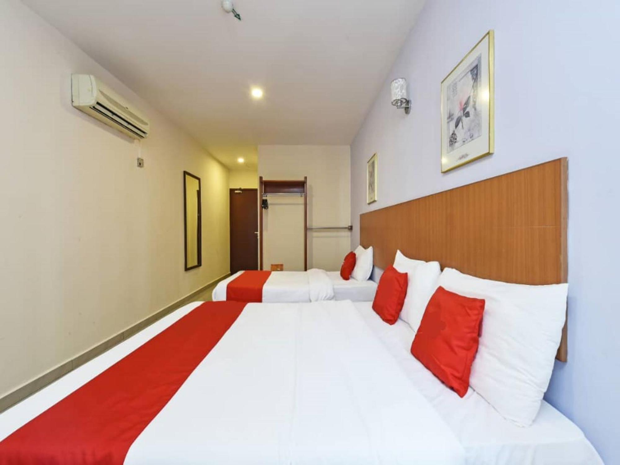 Mrc Hotel Melaka Raya Exterior foto