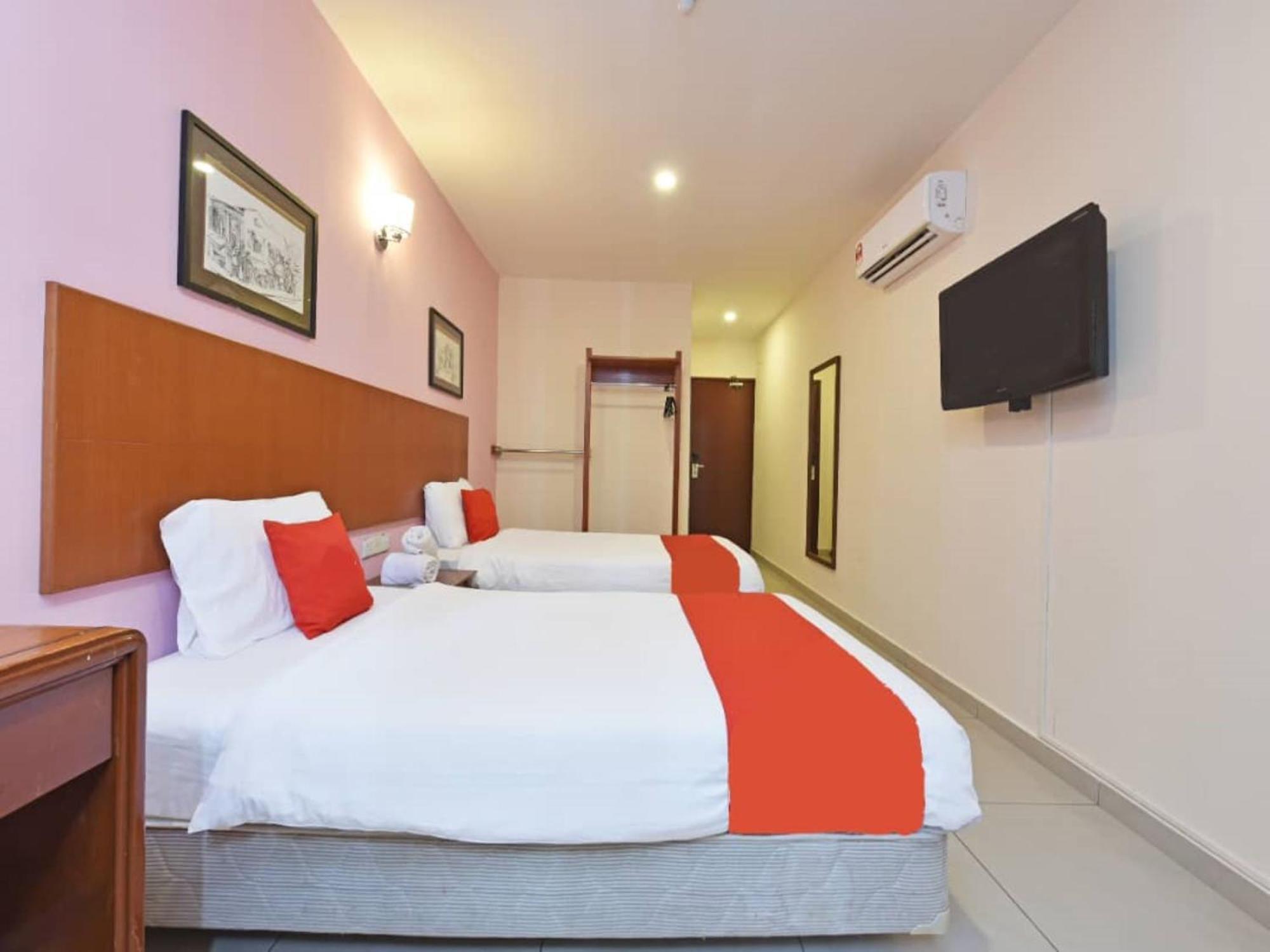 Mrc Hotel Melaka Raya Exterior foto